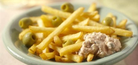 Hranolky Super Long s bazalkovou a olivovou omáčkou