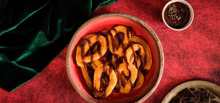 Churros s čokoladovým karamelem a anýzem